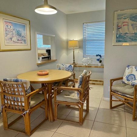 דלריי ביץ' The Grove Beach Condominiums מראה חיצוני תמונה
