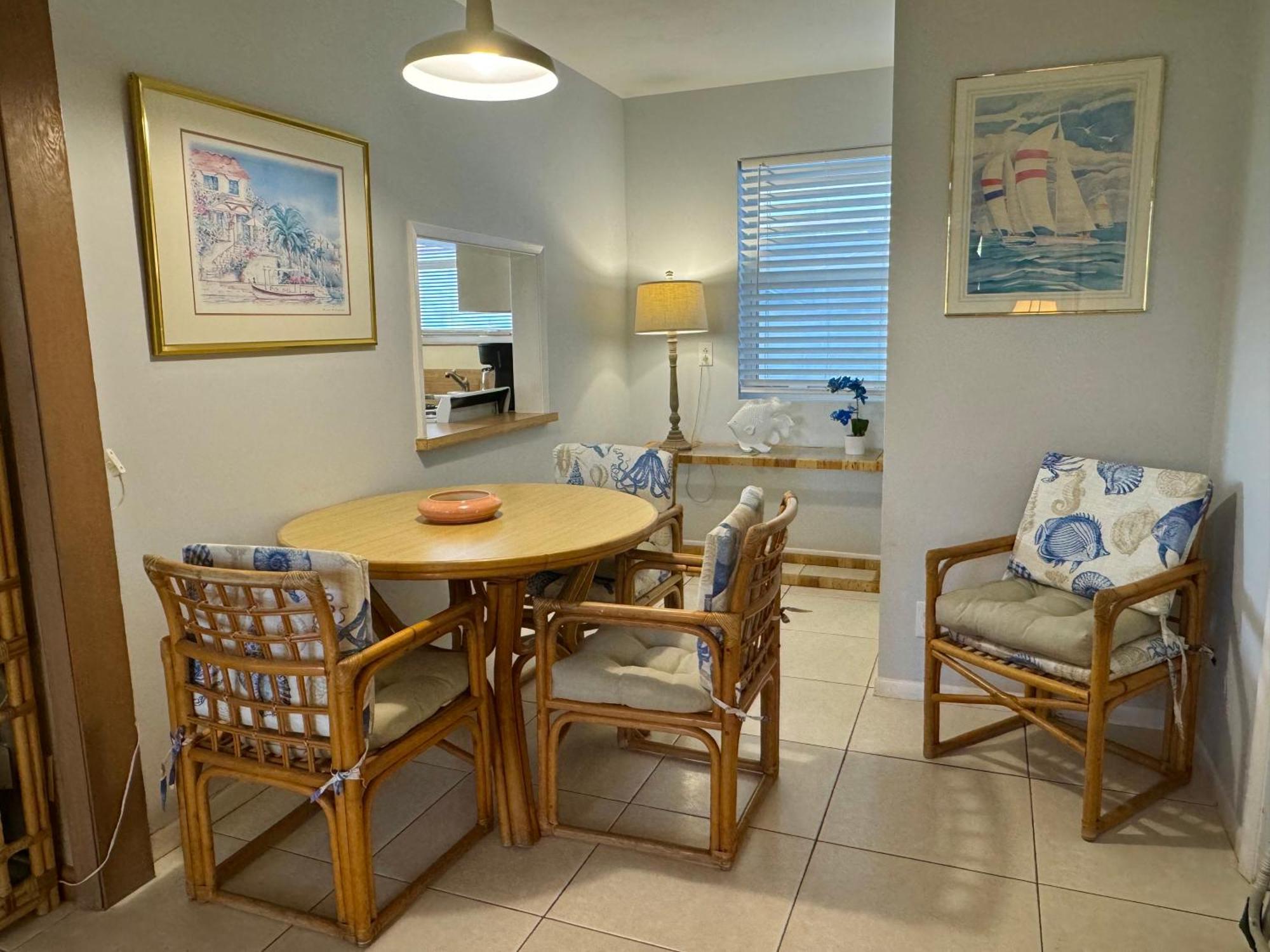 דלריי ביץ' The Grove Beach Condominiums מראה חיצוני תמונה