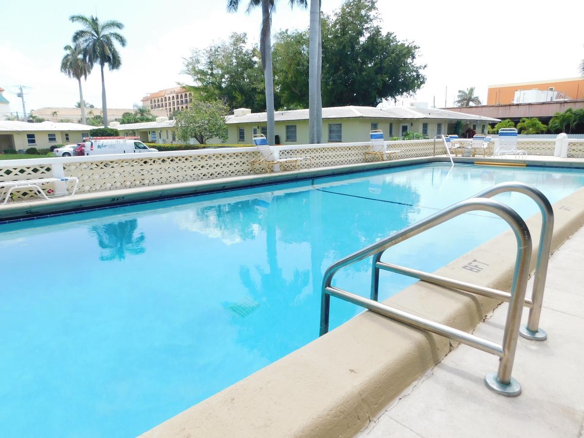 דלריי ביץ' The Grove Beach Condominiums מראה חיצוני תמונה